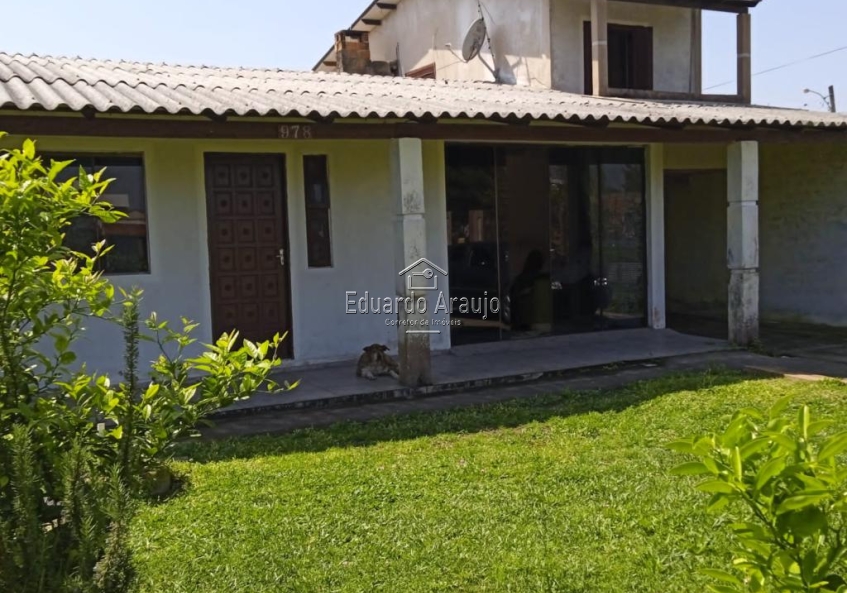 Sobrado 04 Dorm