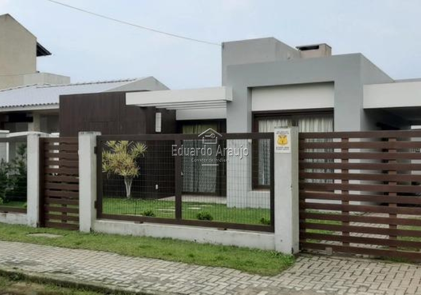 Casa geminada 4 dorm