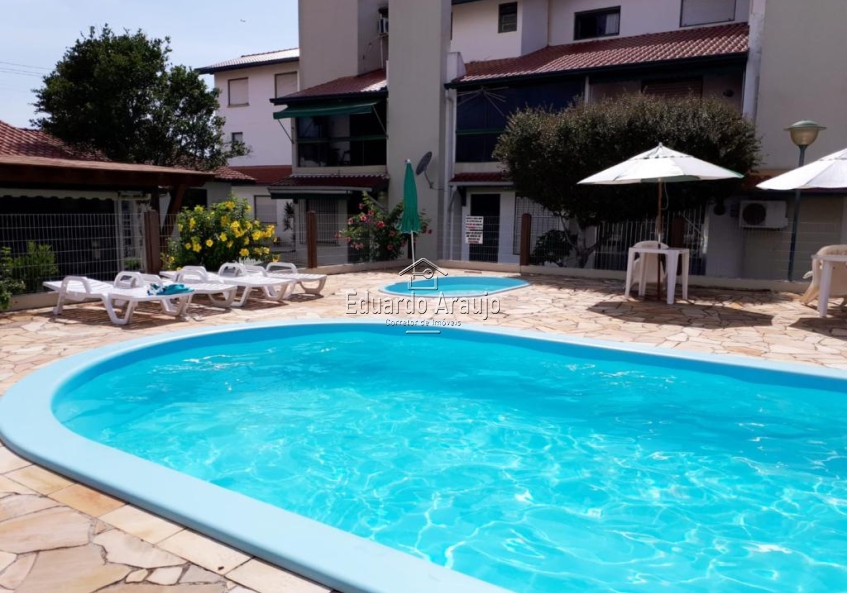 Sobrado 02 Dorm
