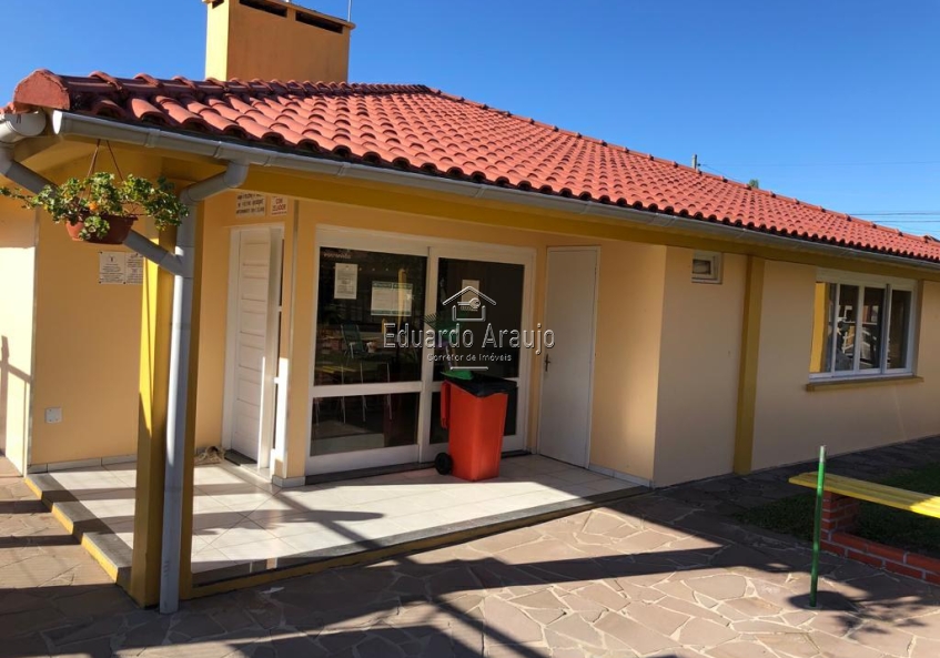 Sobrado 03 Dorm