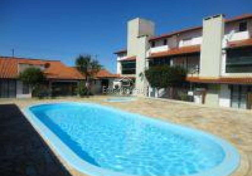 Sobrado 03 Dorm