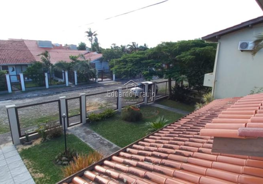 Sobrado 02 Dorm