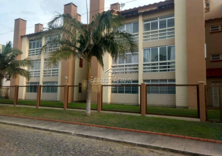 Condomínio Fechado
