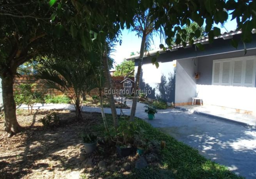 Casa 03 Dorm