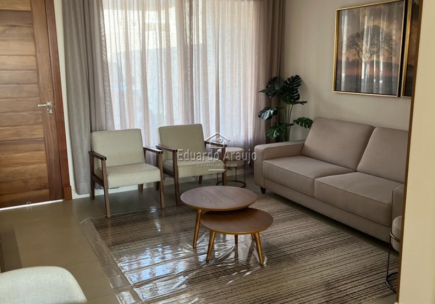 Sobrado 02 Dorm