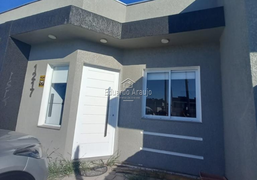 Casa geminada 2 dorm