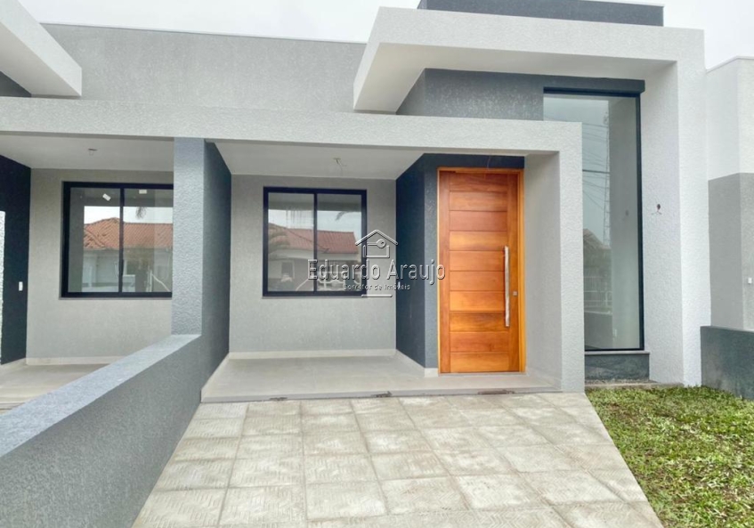 Casa geminada 2 dorm