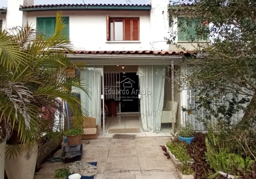 Sobrado 02 Dorm