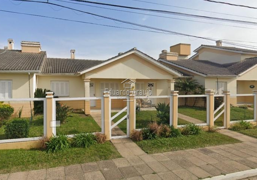 Sobrado 02 Dorm
