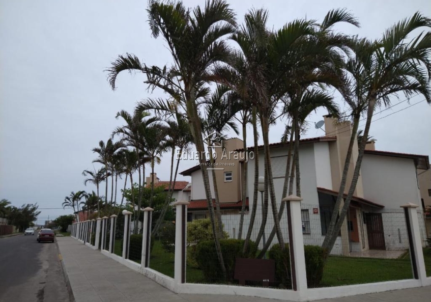 Sobrado 02 Dorm