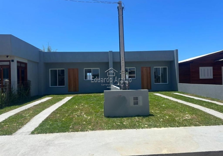Casa geminada 2 dorm