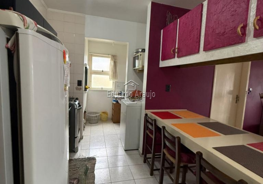 Apartamento 01 Dorm e meio