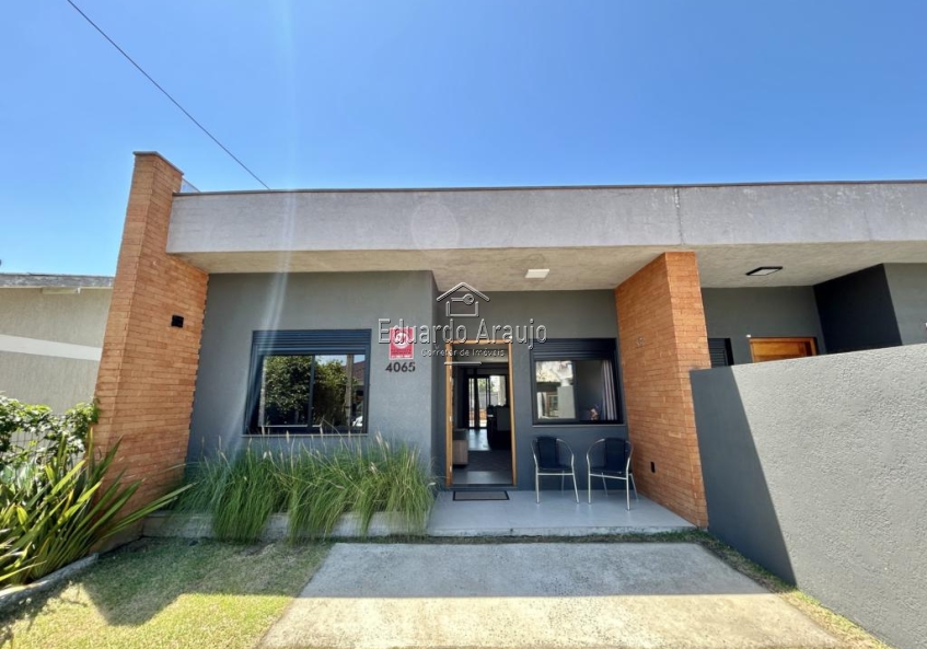 Casa geminada 2 dorm
