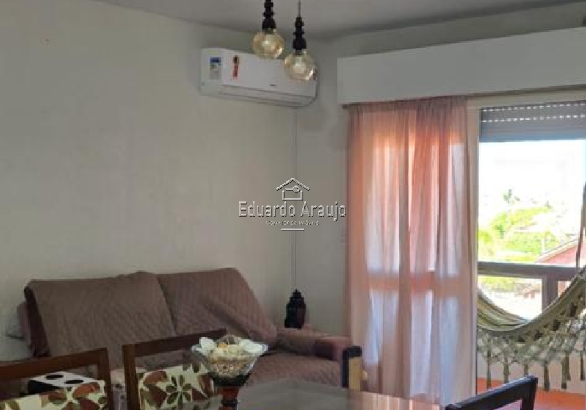 Apartamento 01 Dorm e meio