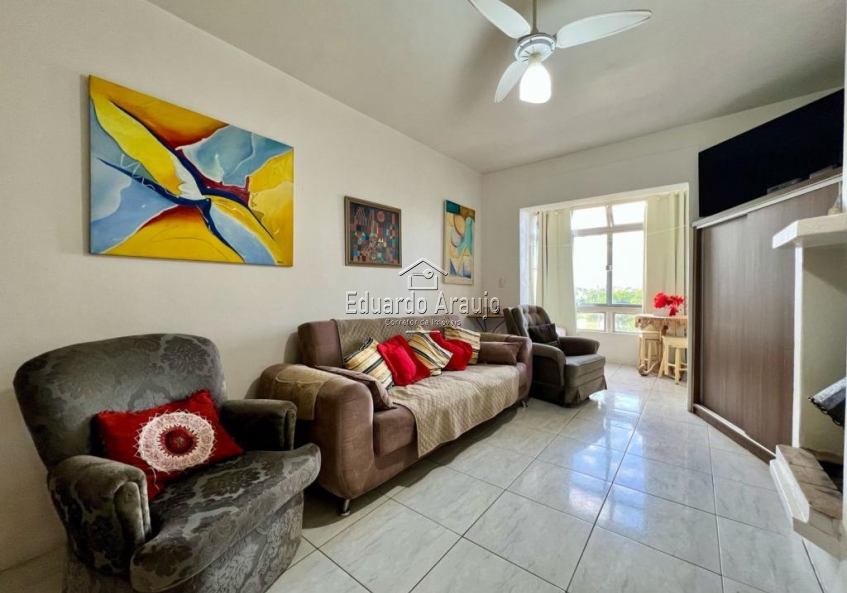Apartamento 01 Dorm e meio