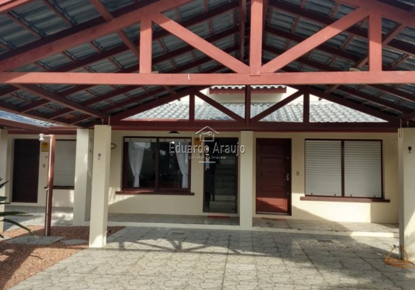 Sobrado 02 Dorm
