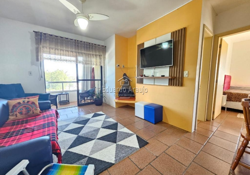 Apartamento 01 Dorm e meio