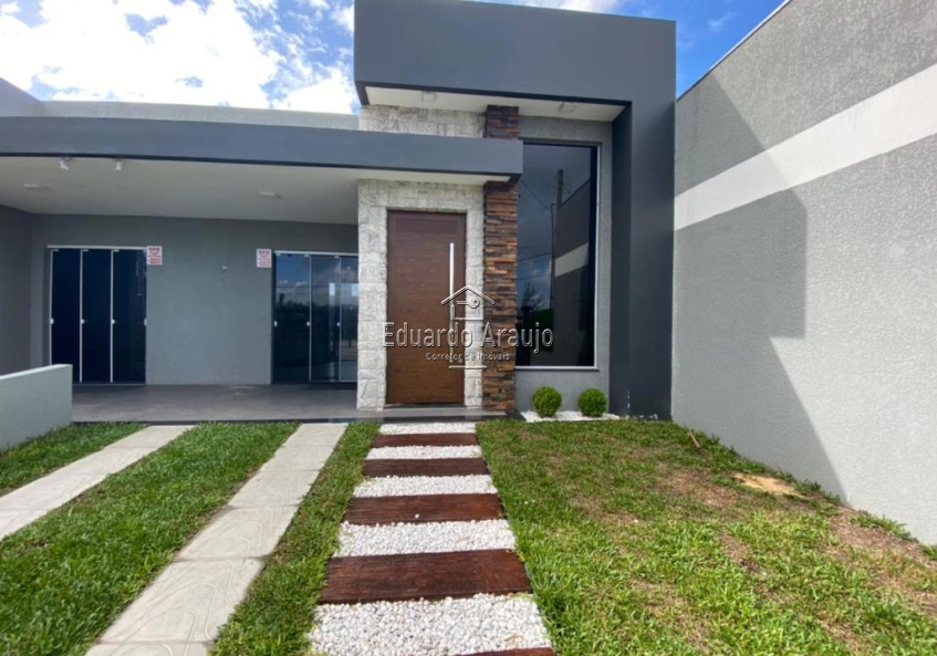 Casa geminada 2 dorm